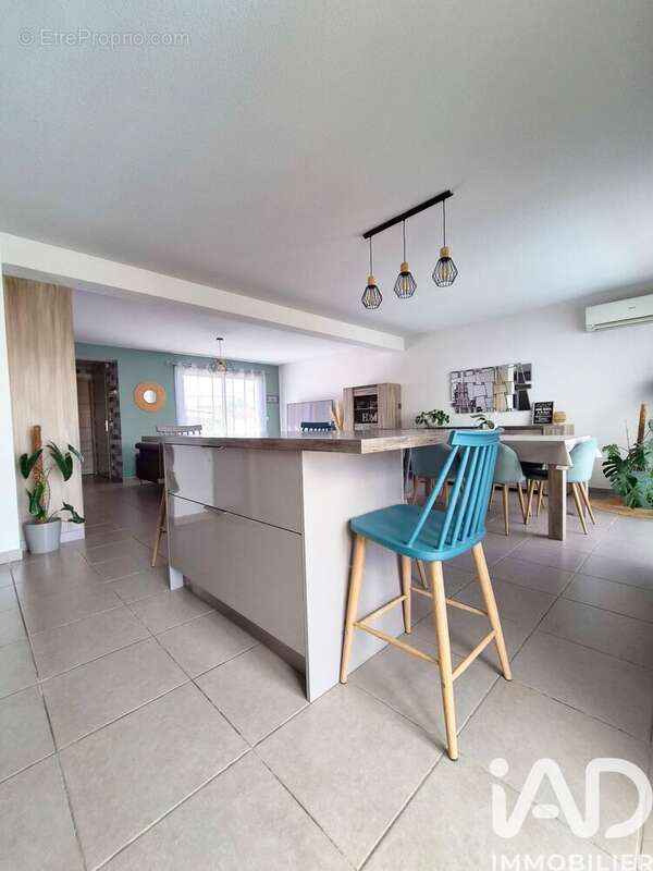 Photo 8 - Maison à PIA