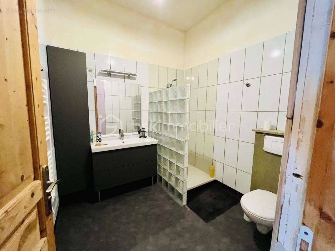 Maison à FORCALQUIER