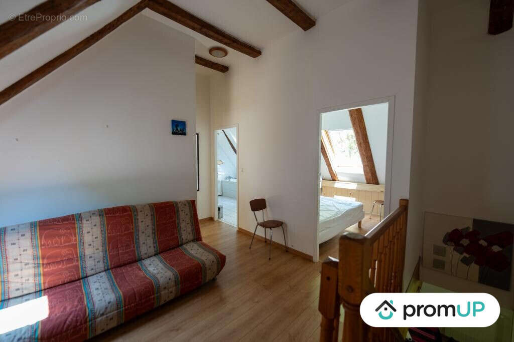 Maison à ROCHEFORT-MONTAGNE