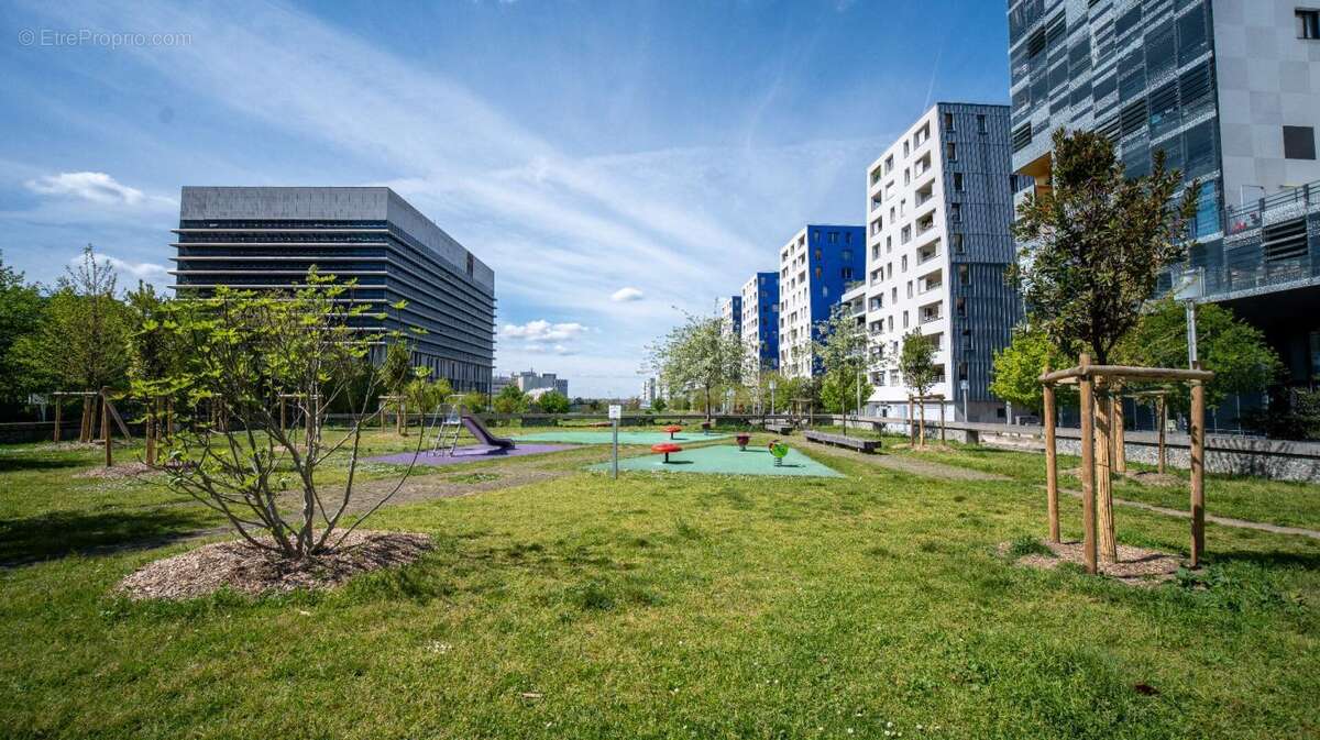 Appartement à NANTERRE