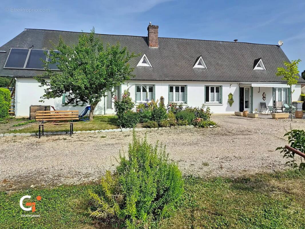 Maison 114 m² à Longueville-Sur-Scie  - photo 1