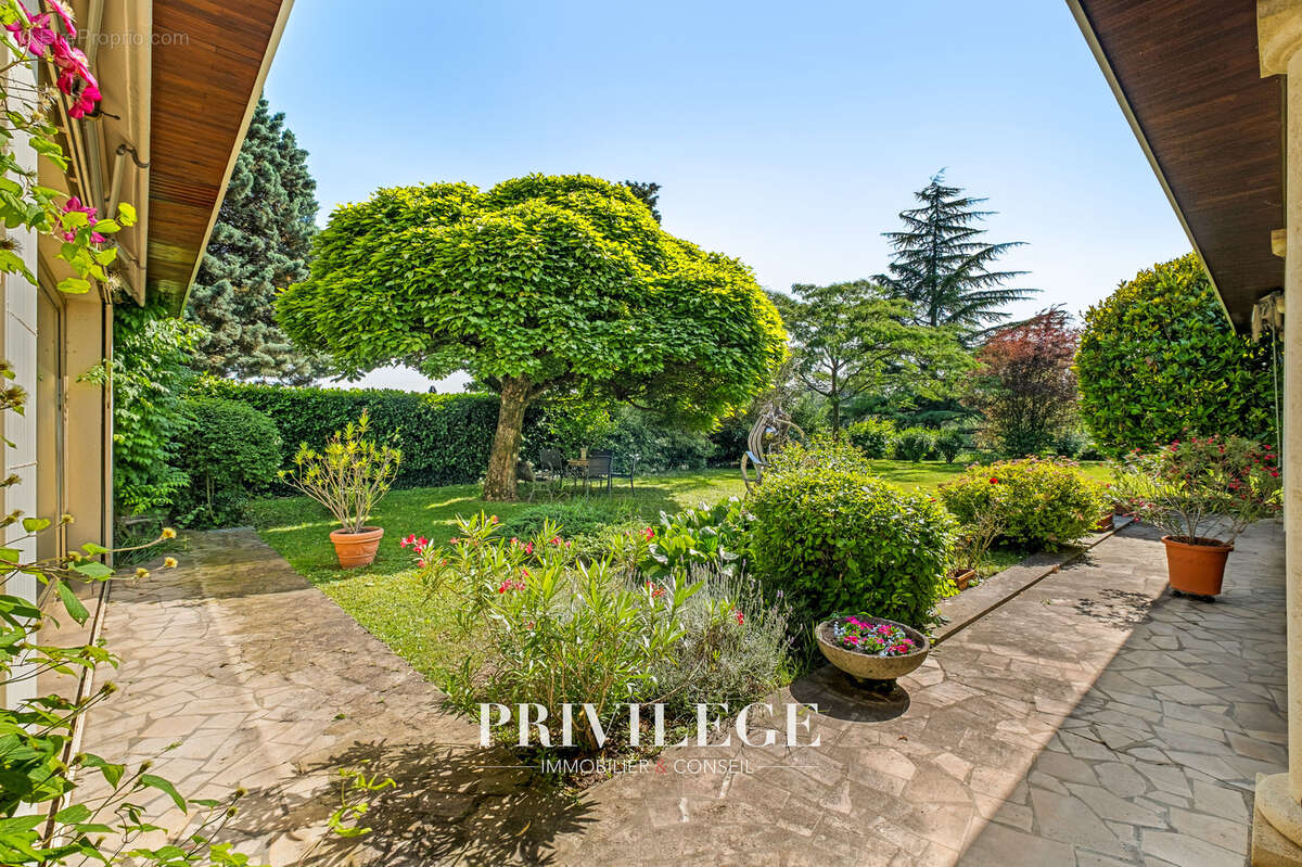 Maison à SAINT-DIDIER-AU-MONT-D&#039;OR