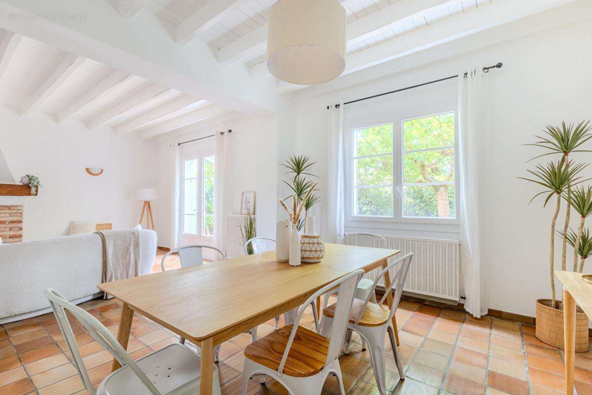 Maison  5 pièces 122 m2 Lanton - photo 6