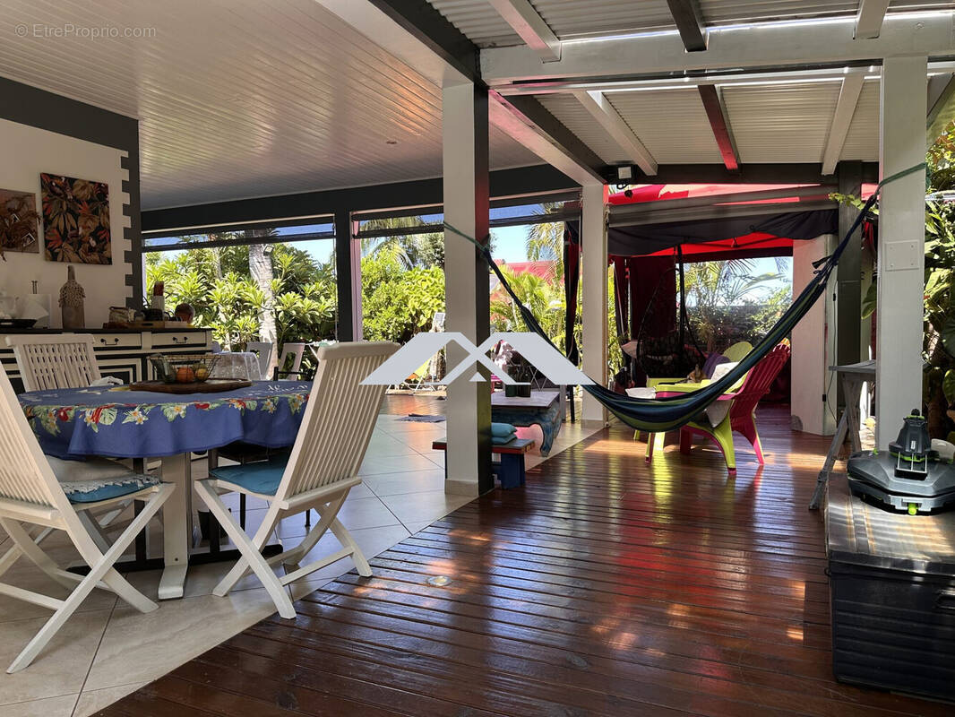 Maison à SAINT-JOSEPH