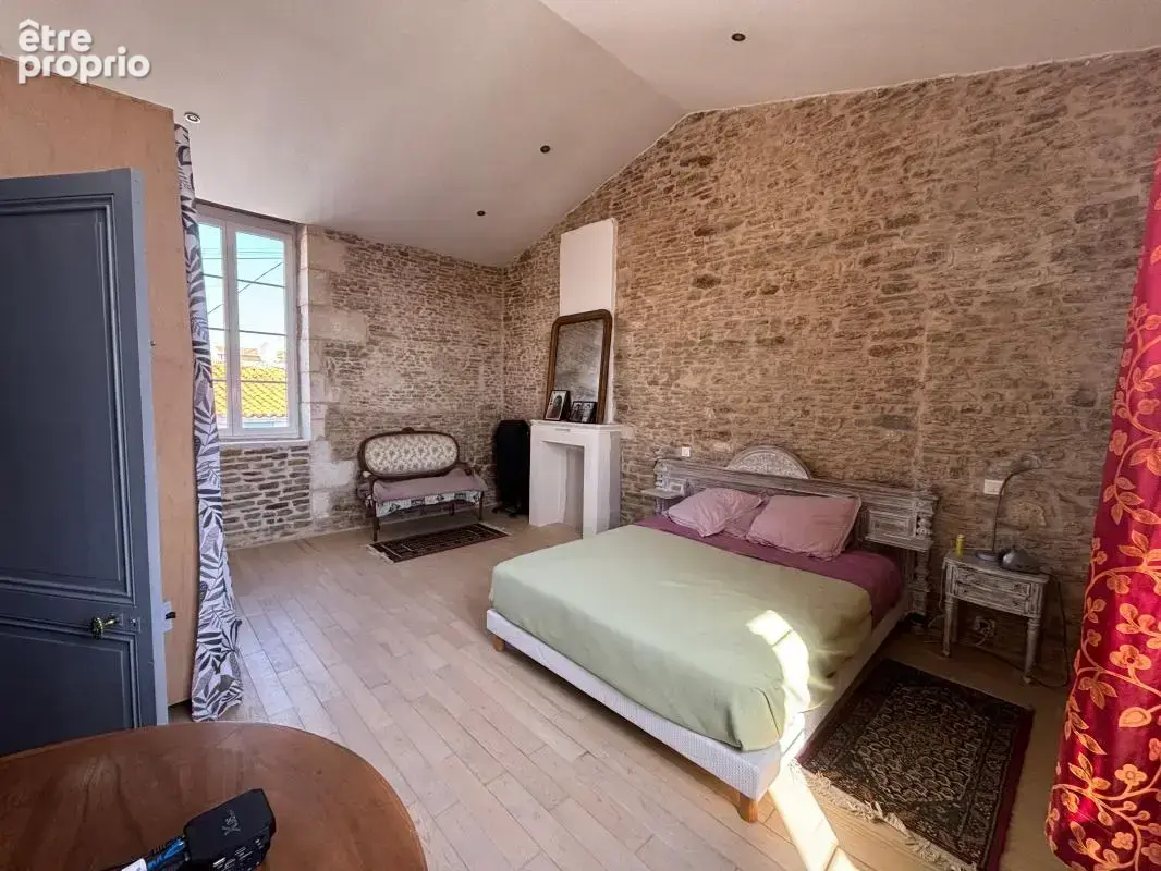 Propriété d’exception au cœur du village de Saint-Georges-d’Oléron - photo 2