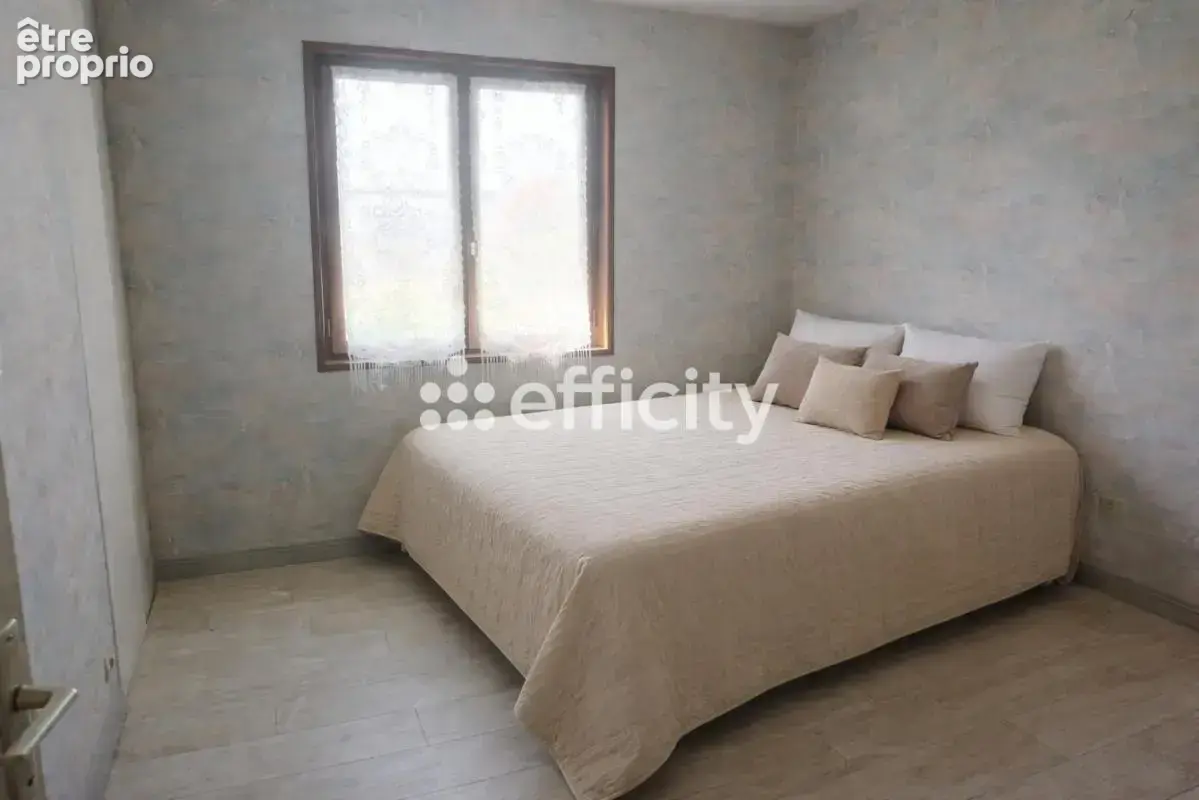 Maison 4 pièces 120 m² à vendre à Feurs (42110) - photo 9