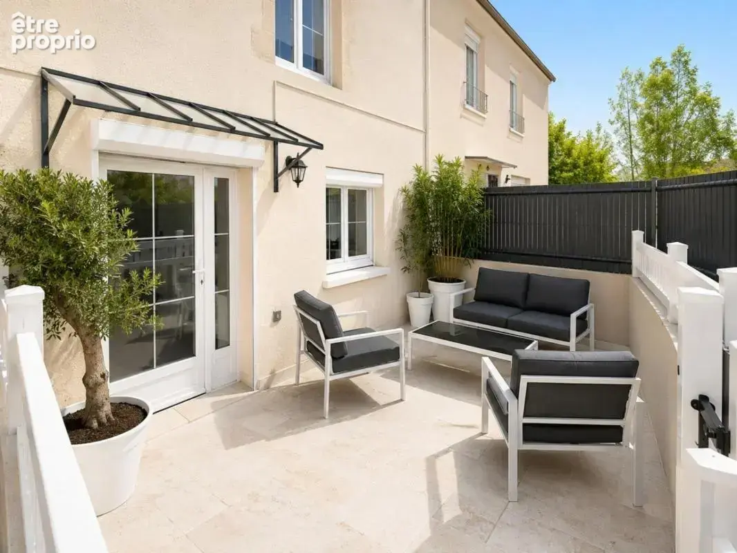 Maison de hameau mitoyenne. Calme prête à vivre située à Alençon proximité de Cerisé - photo 16