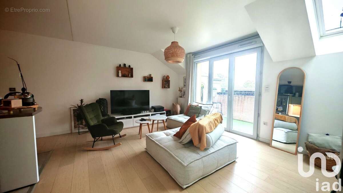 Photo 4 - Appartement à QUINCY-SOUS-SENART