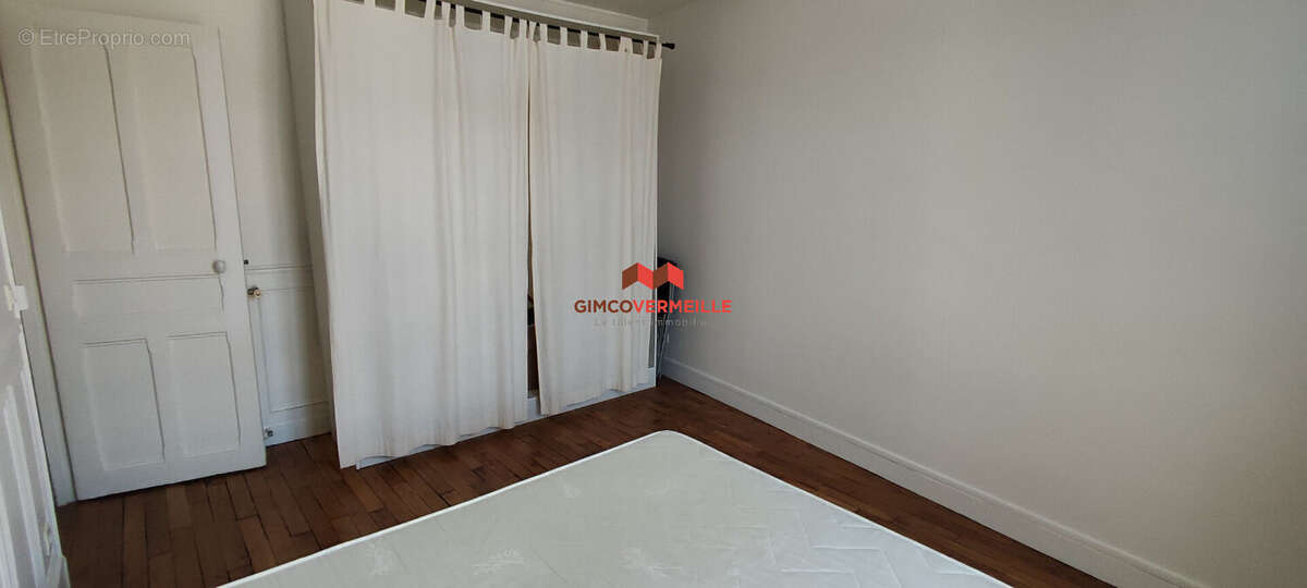 Appartement à VAUCRESSON