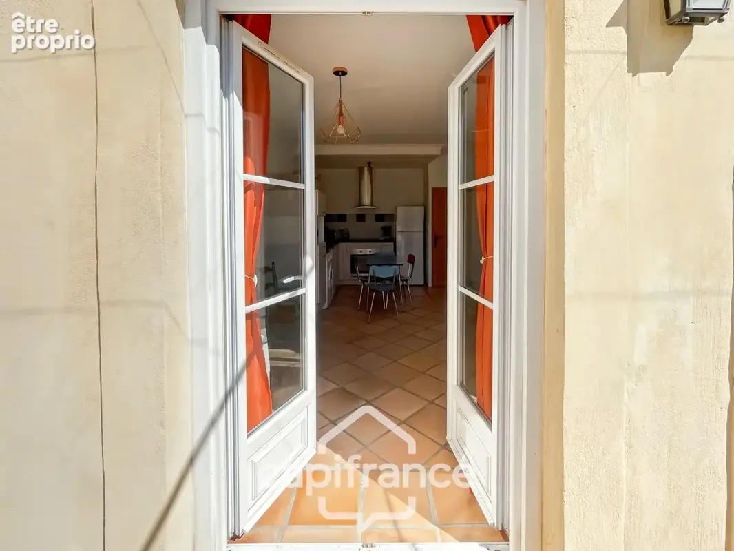 Rare sur le domaine de pont royal–appartement de standing de 48m2 climatise avec terrasse, vue dégagée et piscine privative - photo 20