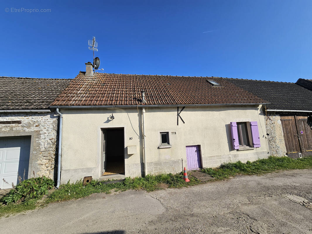 Maison à AUNAY-SOUS-AUNEAU