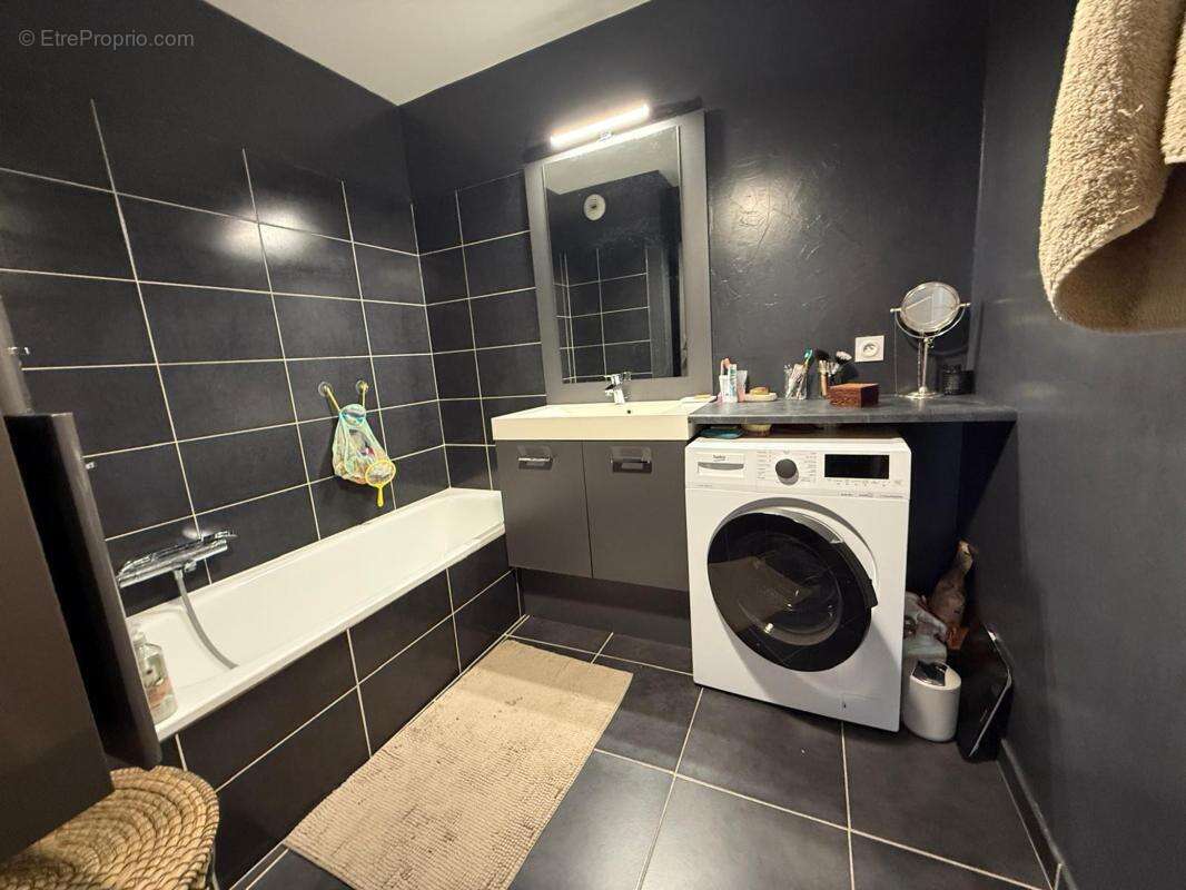 Appartement à DOUVAINE