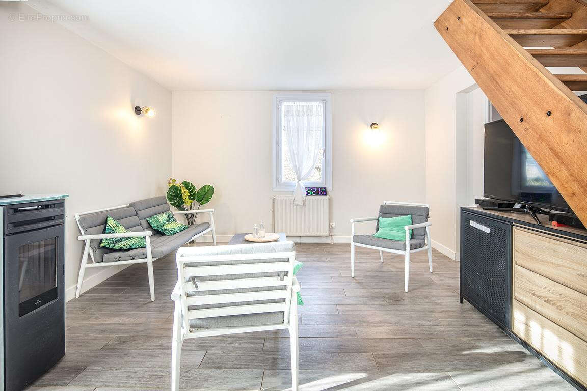 Maison à LA ROCHETTE