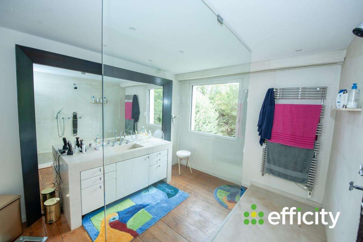 Maison à SAINT-MARTIN-D'URIAGE