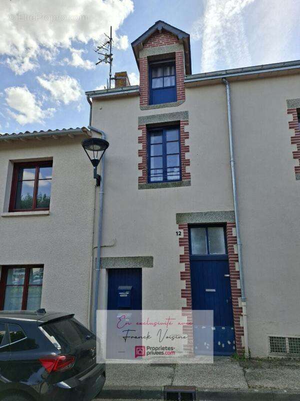 Maison à POUZAUGES