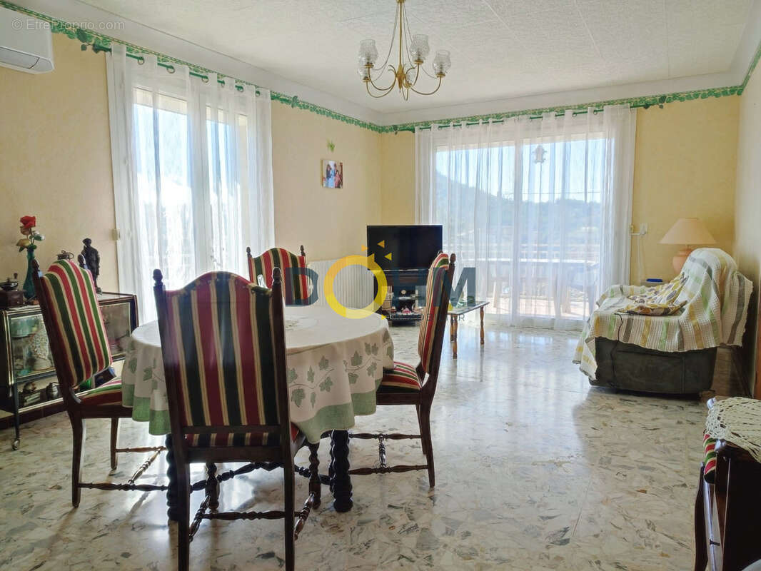 Maison à ROUSSON