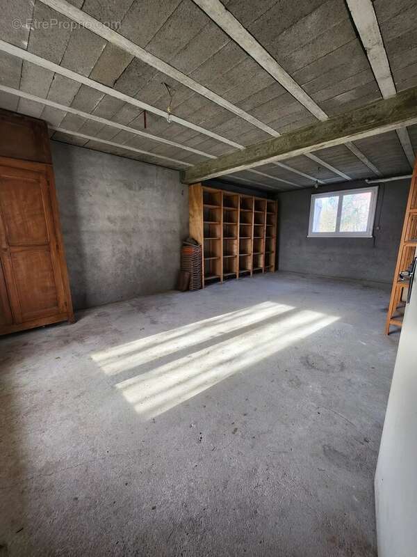 Maison à SAINT-JUNIEN