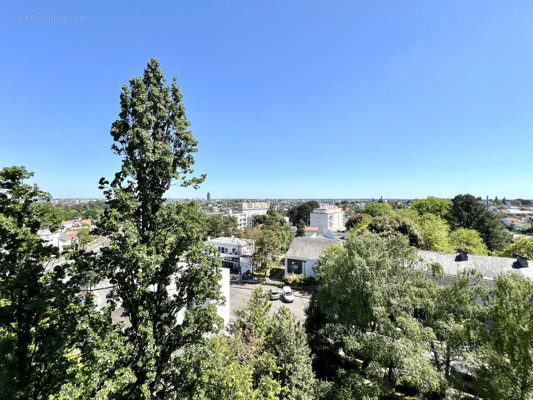 Appartement à NANTES