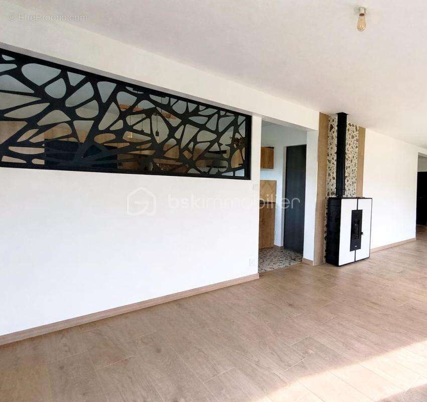 Maison contemporaine de 2023 - 159 m² - photo 4