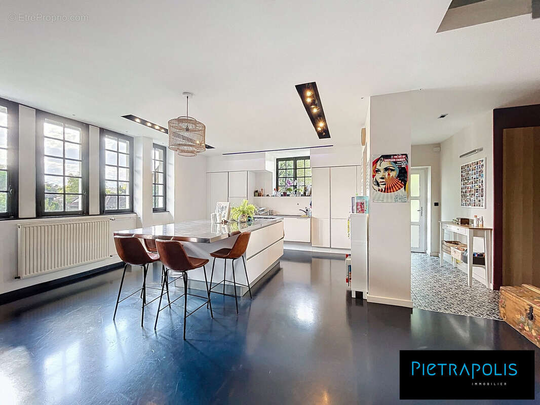 Maison à CALUIRE-ET-CUIRE