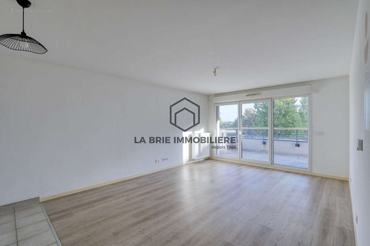 Appartement à VILLECRESNES