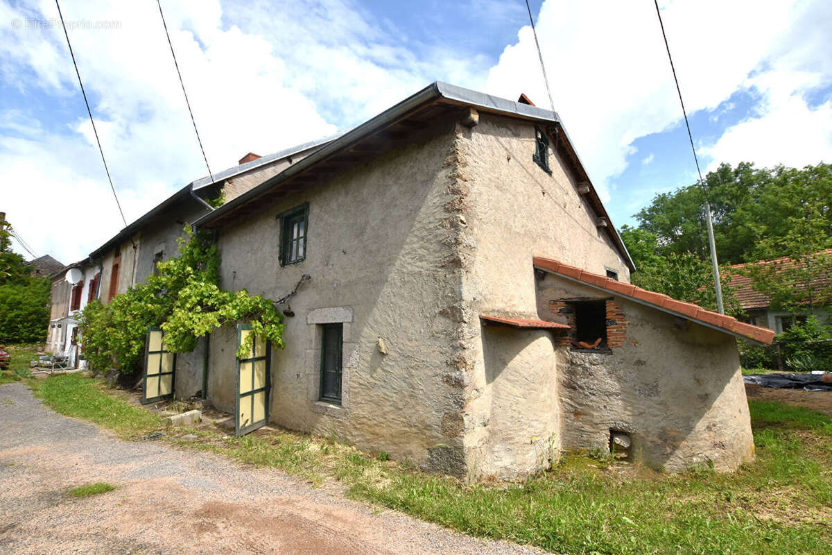 Maison à ARFEUILLES