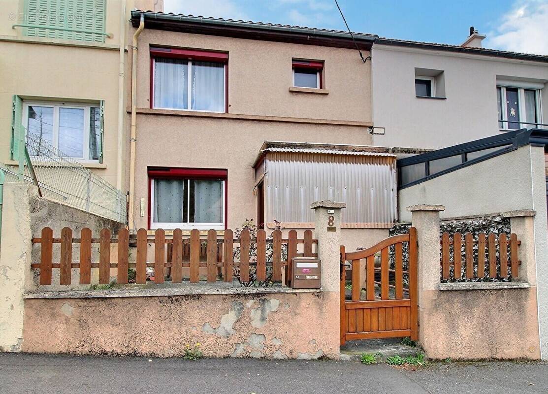 Maison à CLERMONT-FERRAND