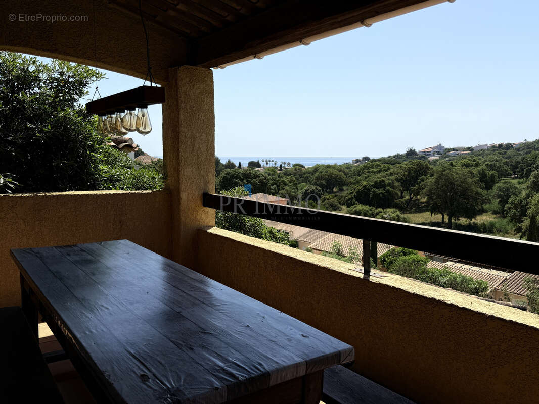 Maison à LES ISSAMBRES