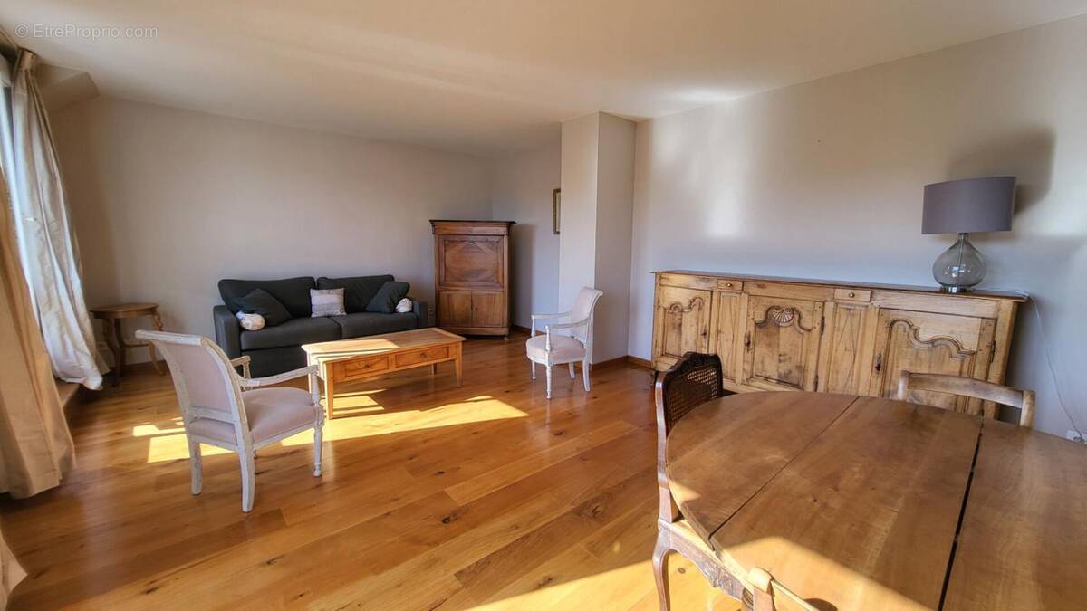 Appartement à SAINT-QUENTIN