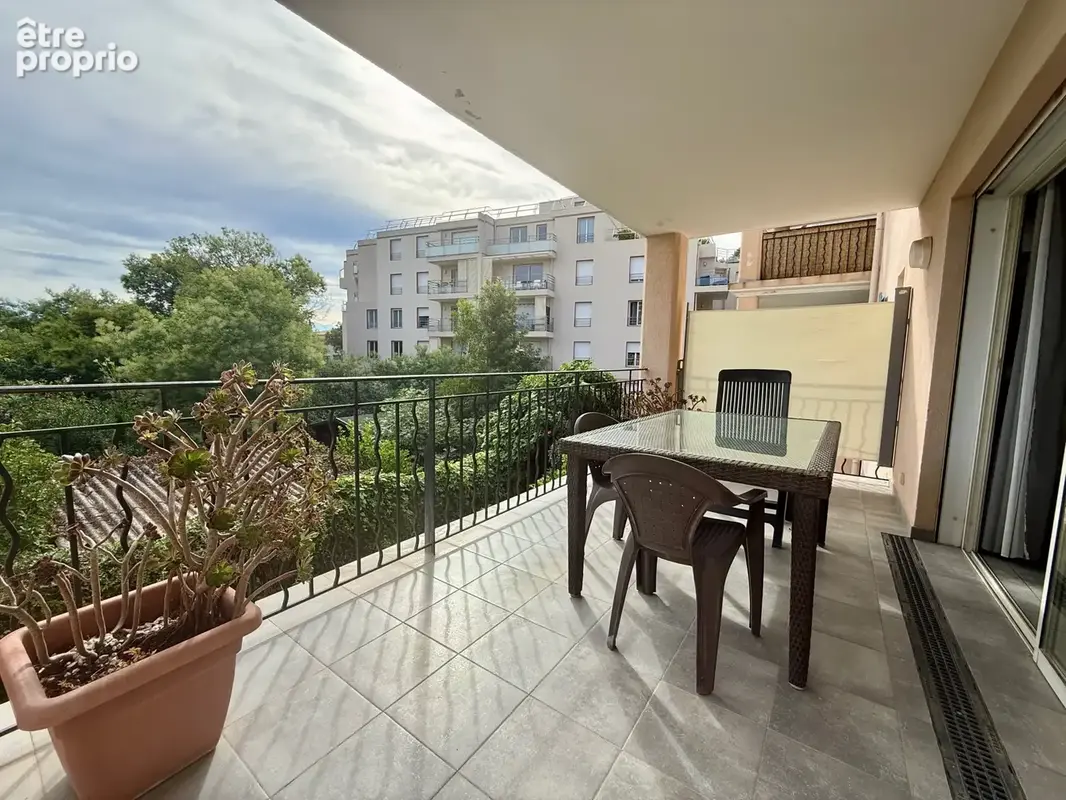Photo Appartement à Cavalaire-Sur-Mer au prix de 336 000€