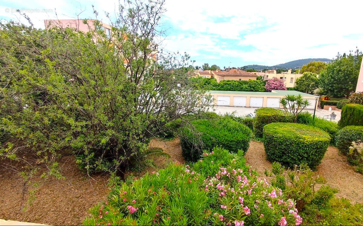 Appartement à HYERES