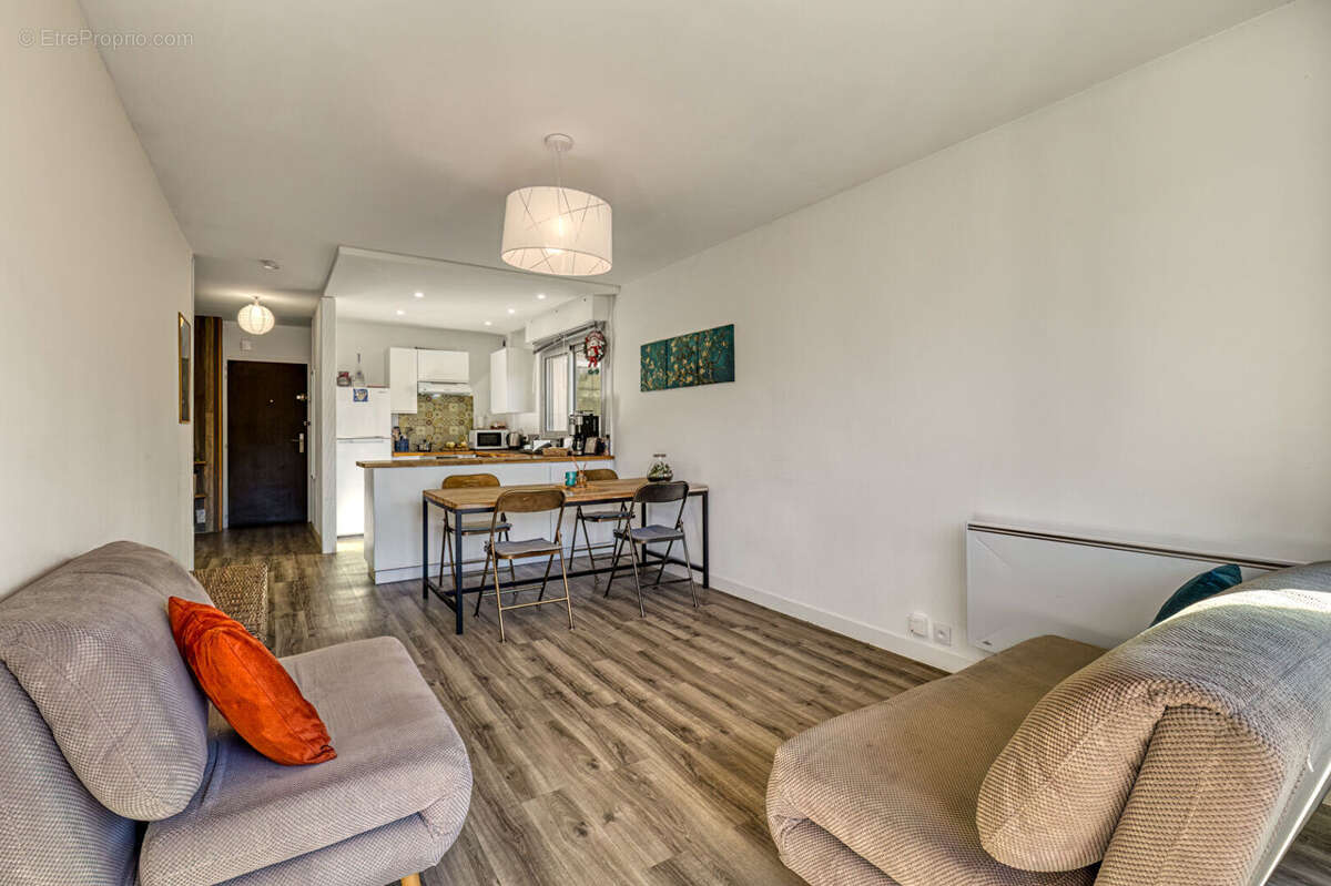 Appartement à SAINT-JORIOZ