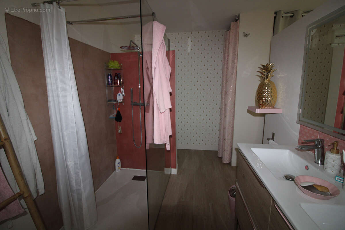 Maison à SAINT-AMBROIX