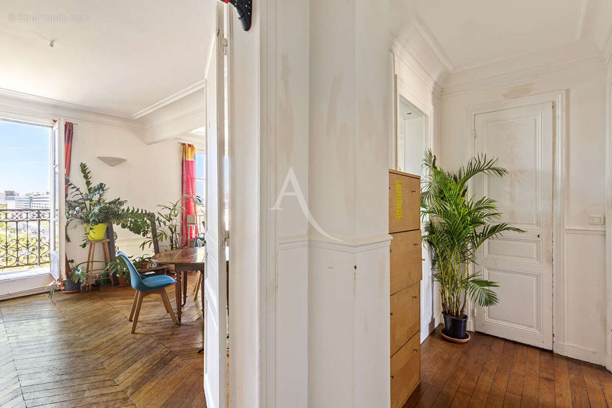 Appartement à PARIS-12E