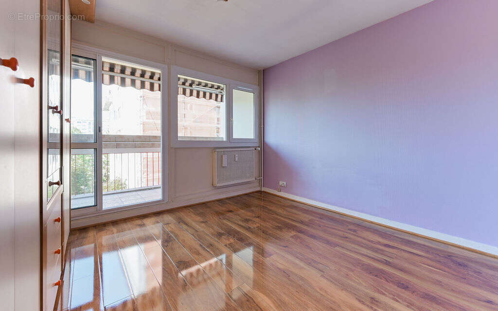 Appartement Pierre Benite 4 pièce(s) 86.76 m2 - photo 7