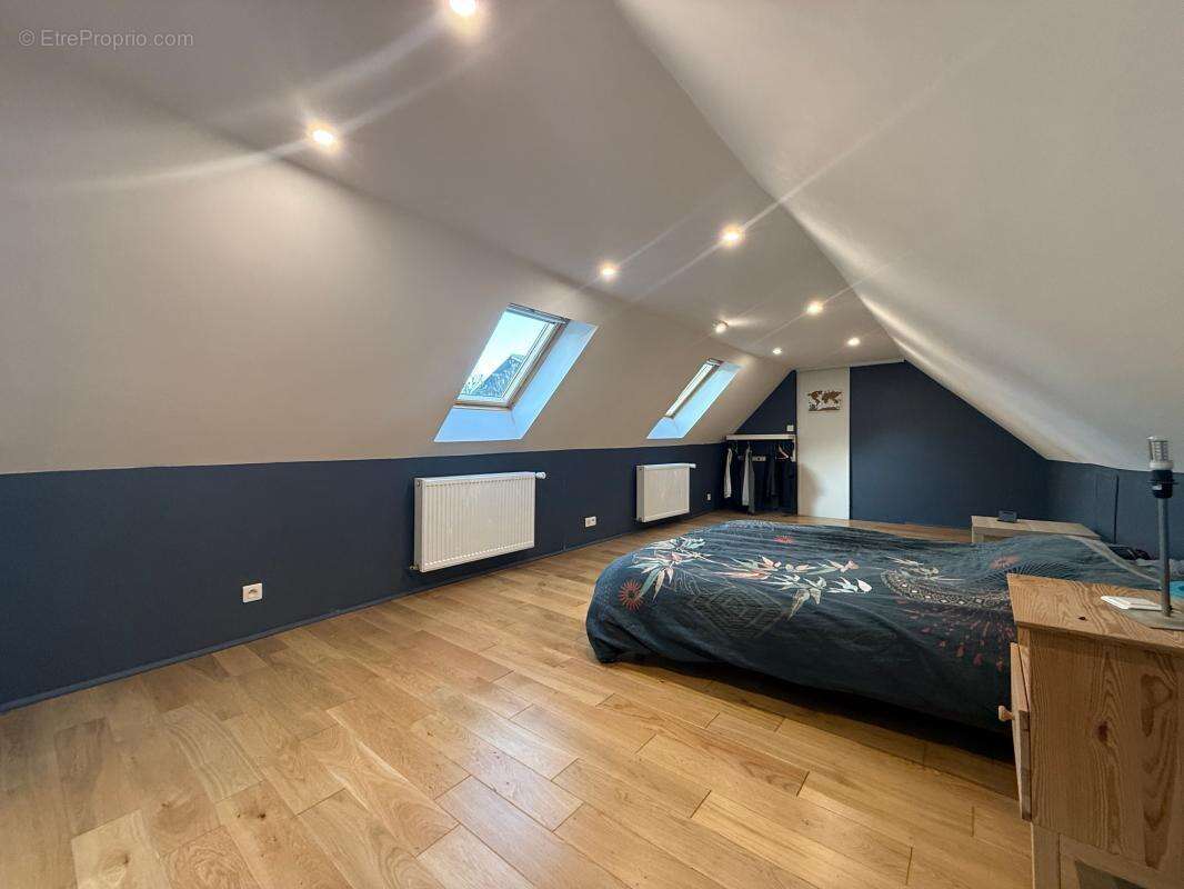 Maison à MONS-EN-PEVELE