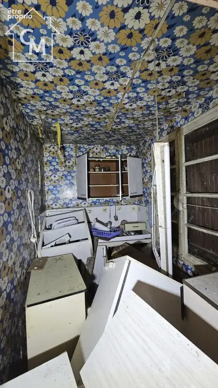 Maison à rénover entièrement- Fort potentiel - photo 12