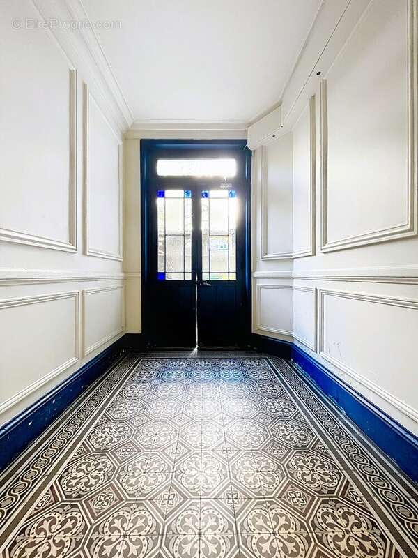 Appartement à PARIS-12E