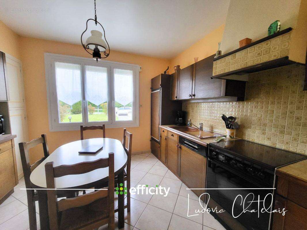 Maison à SAINT-GILLES