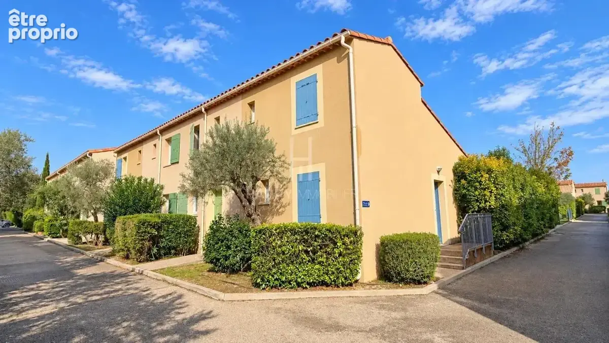 Maison à MOURIES