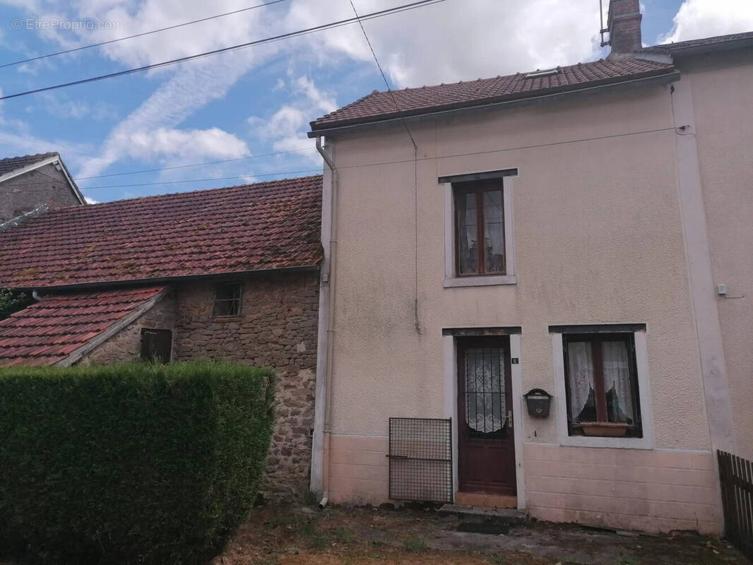 Maison à SAINT-MAURICE-LA-SOUTERRAINE