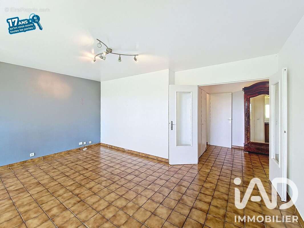 Photo 3 - Appartement à L'ILE-SAINT-DENIS