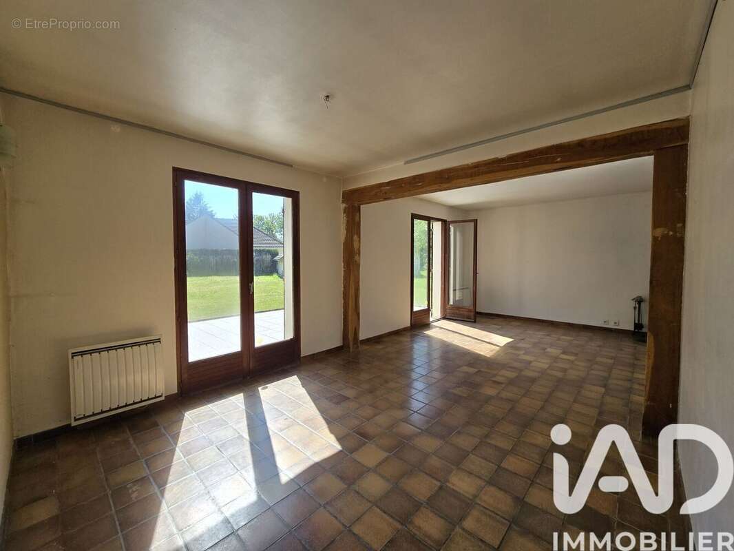 Photo 5 - Maison à NOGENT-SUR-VERNISSON