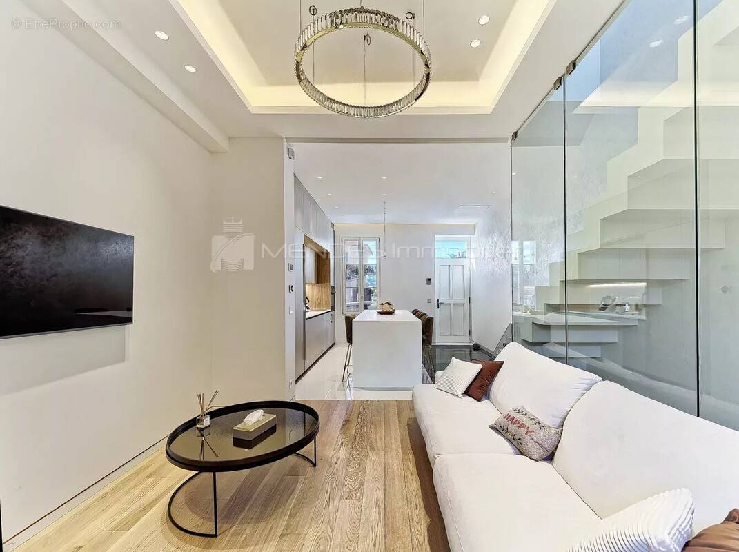 Maison à SAINT-JEAN-CAP-FERRAT