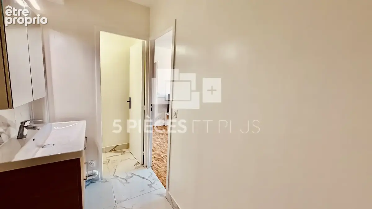 Boulogne-billancourt  grand studio renove lumineux plus de 33 m²  parking & cave  clé en main - photo 5