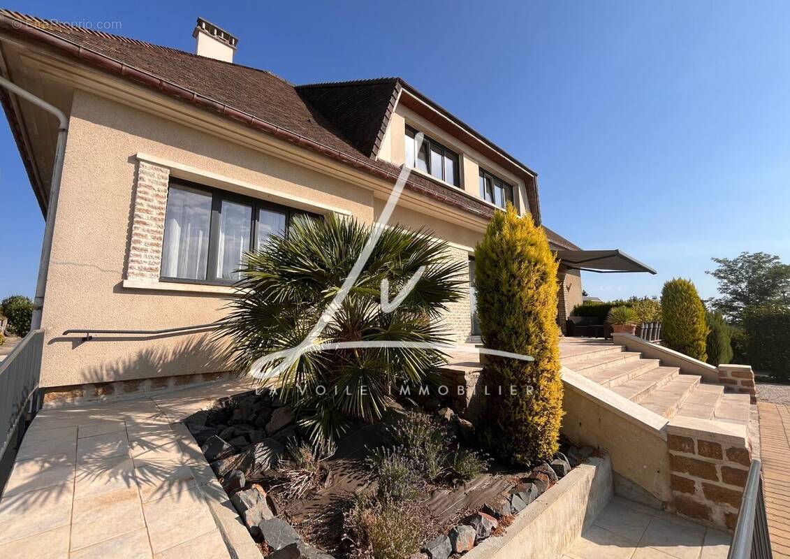 Maison à EVRECY