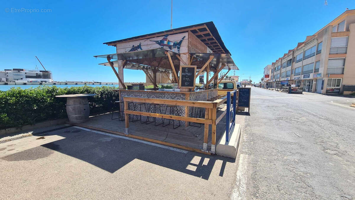 Commerce à PORT-LA-NOUVELLE