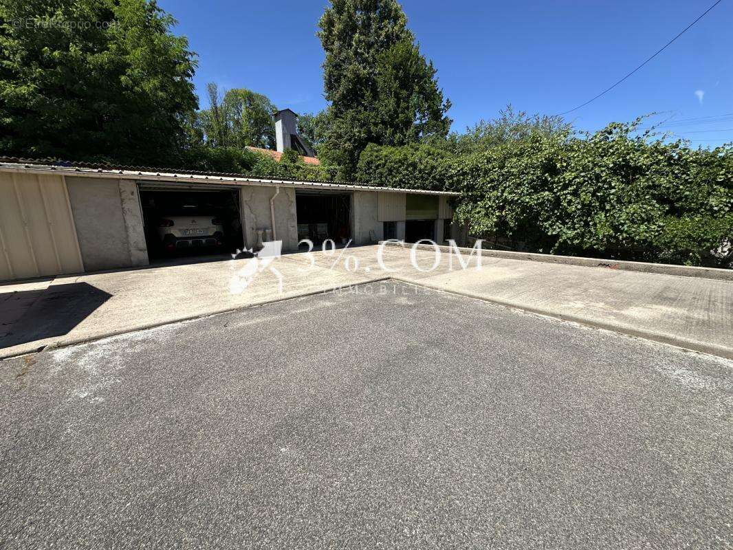Immeuble  - terrain - garade - dependance  - einville-au-jar - photo 20