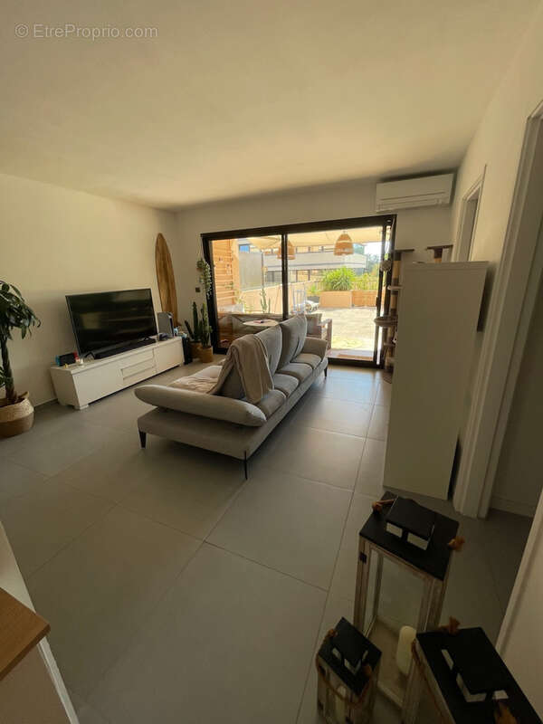 Appartement à HYERES