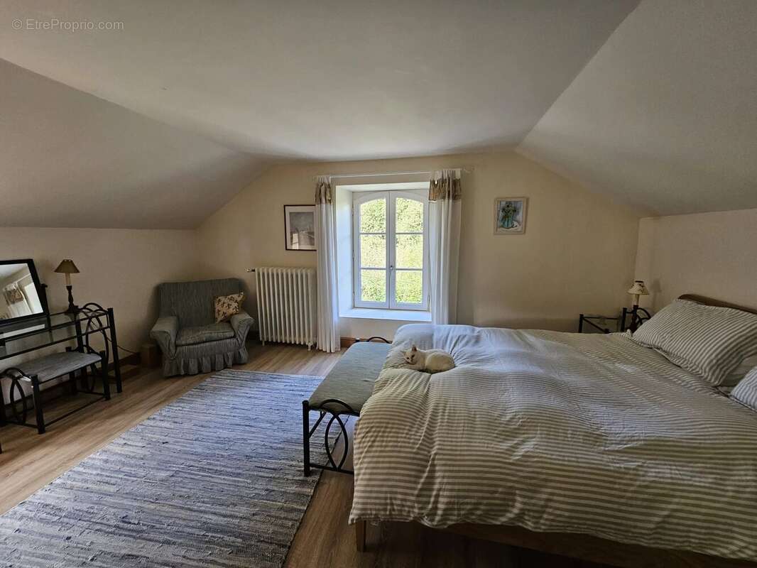 Maison à LABATUT-RIVIERE